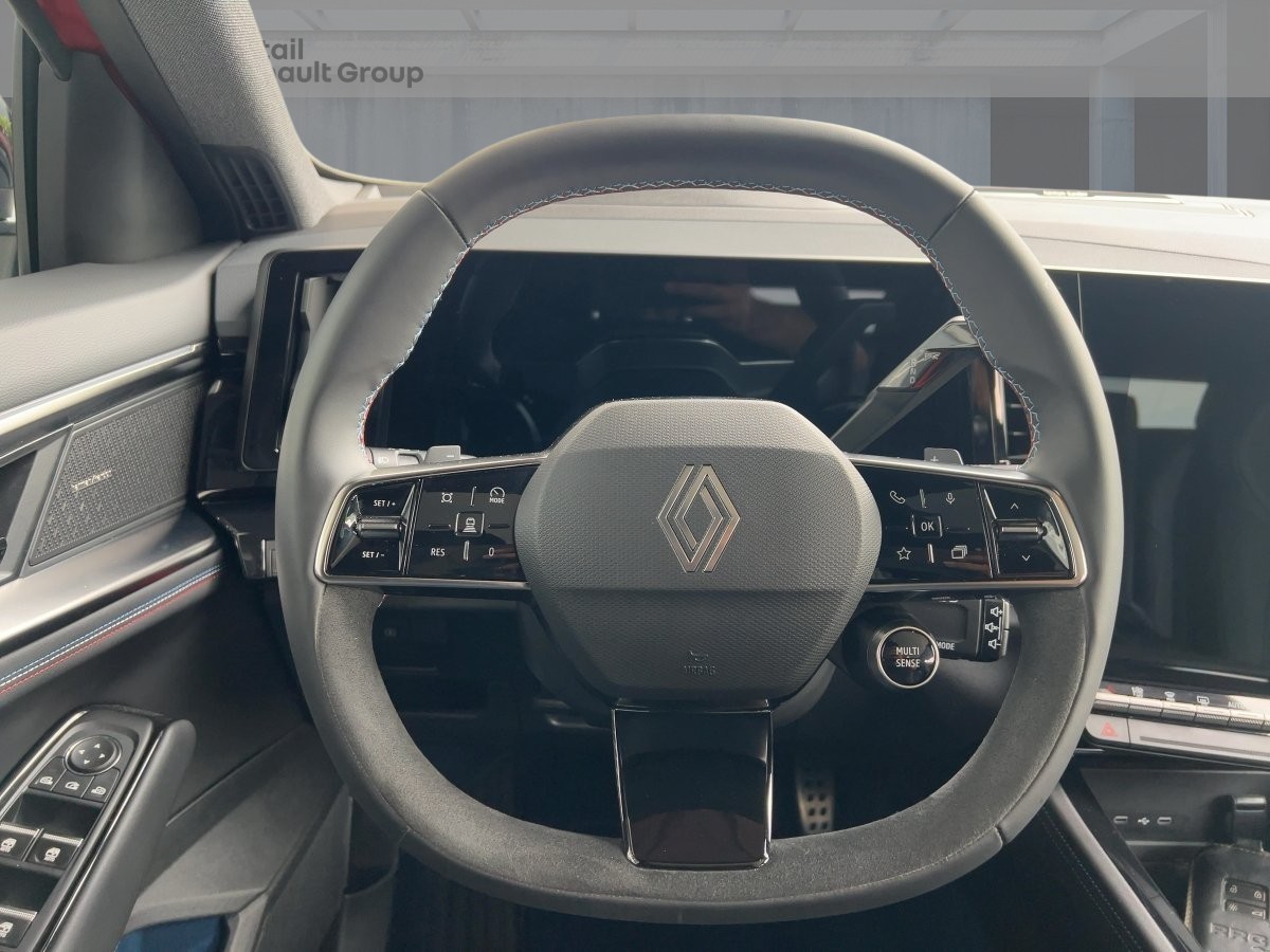 Atelier Alpine Plug-in Hybrid 300 4x4